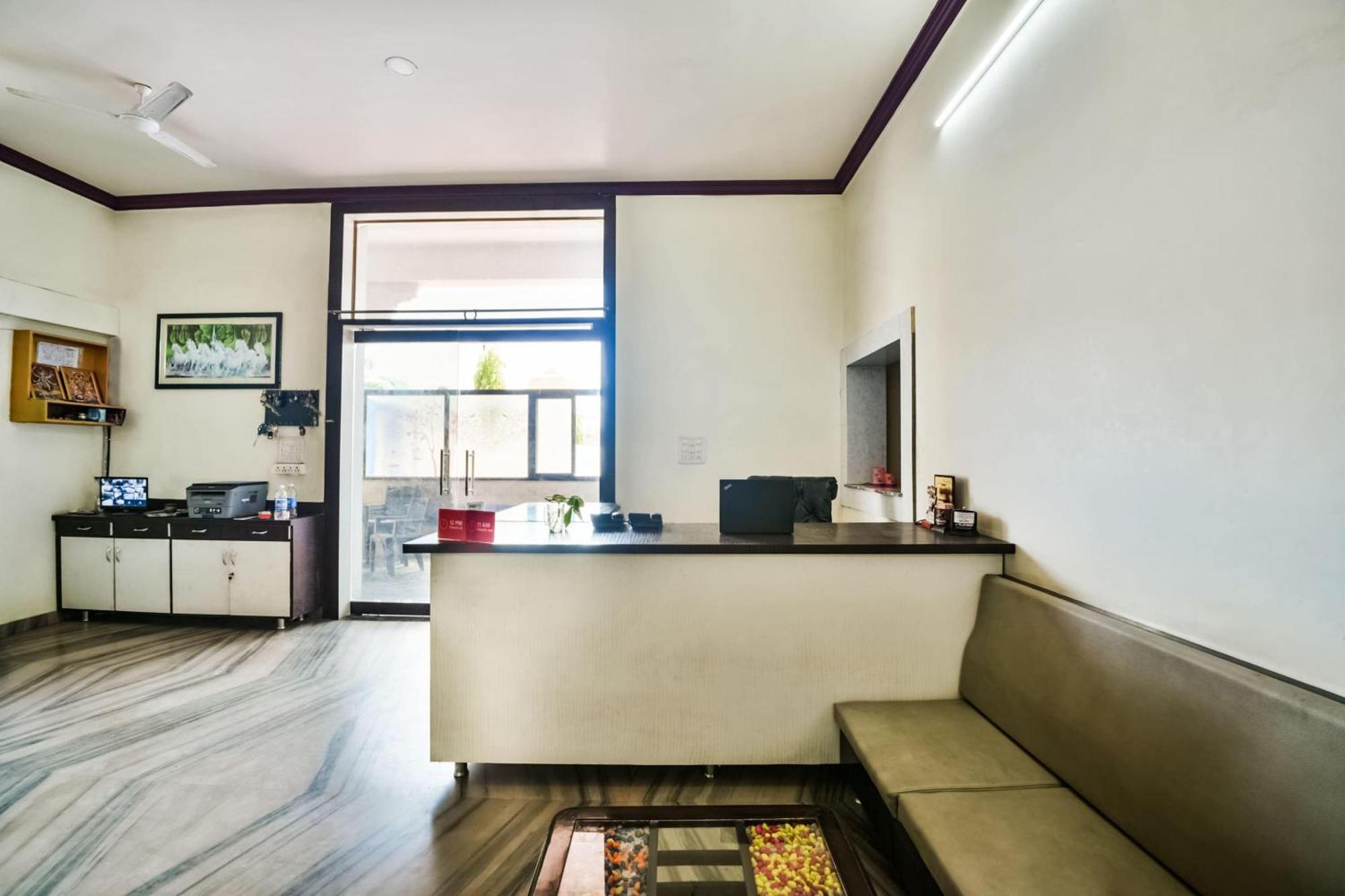 Hotel O Kalika Resort Lakāwās Bagian luar foto