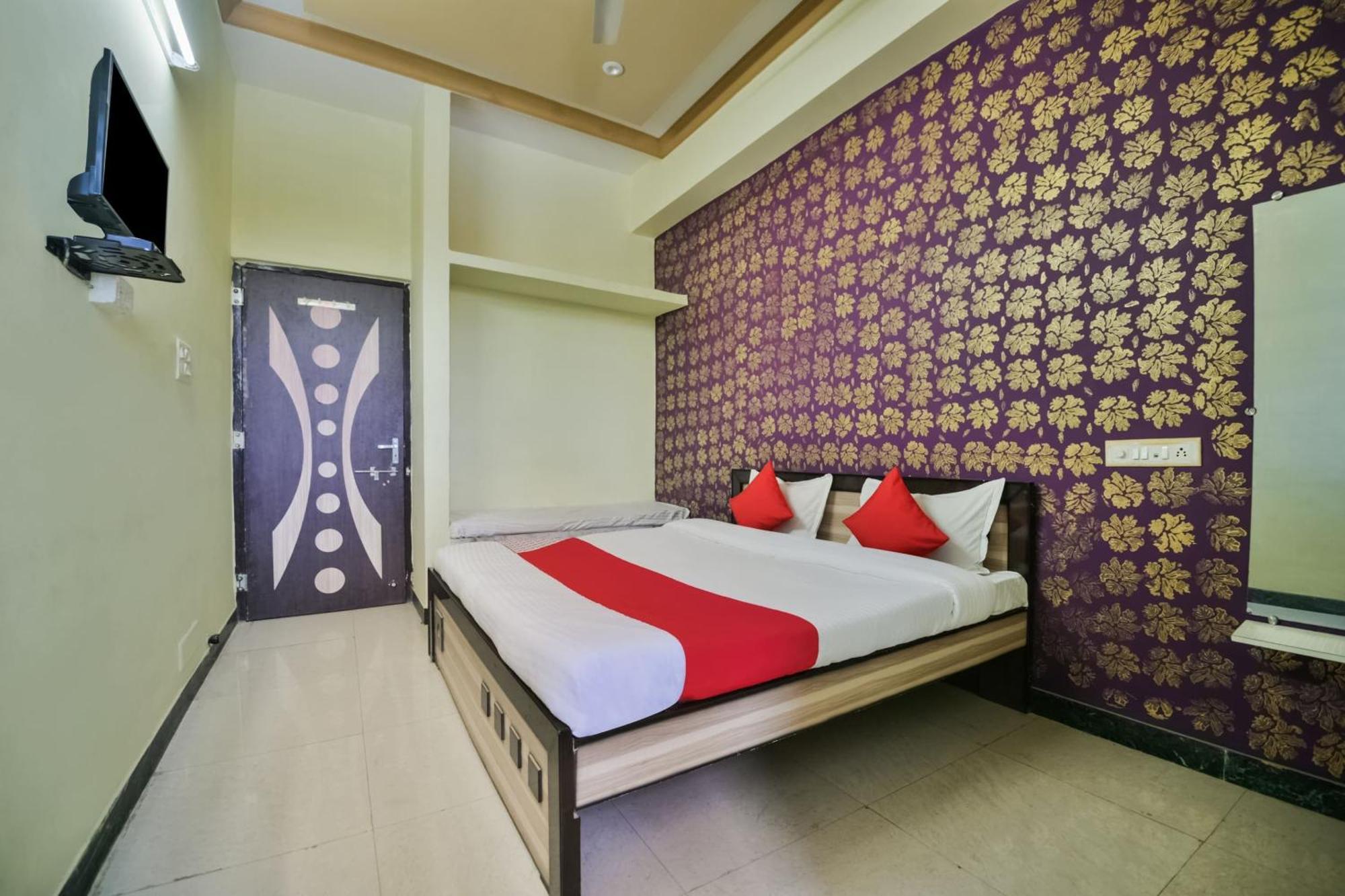Hotel O Kalika Resort Lakāwās Bagian luar foto