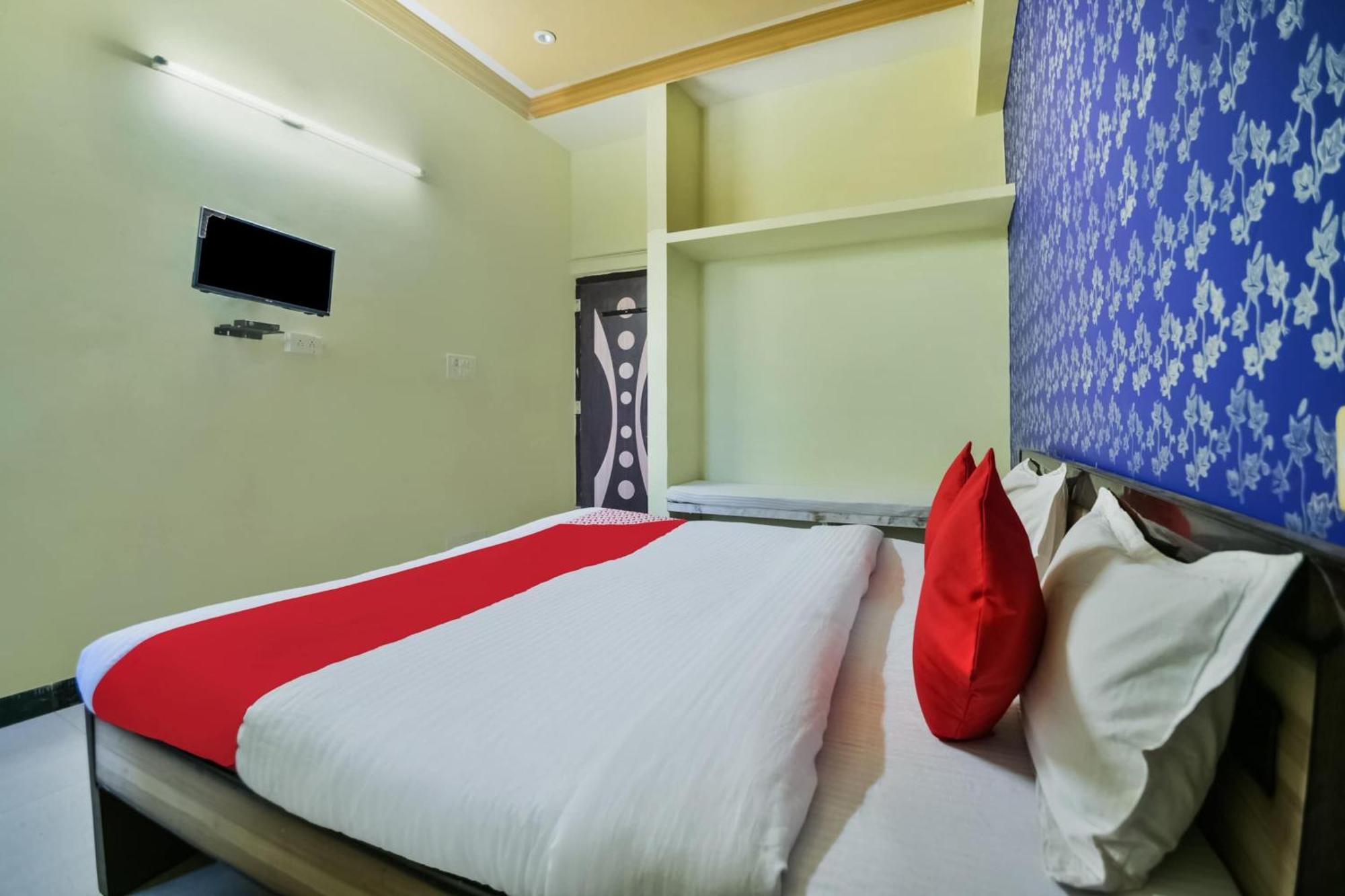 Hotel O Kalika Resort Lakāwās Bagian luar foto